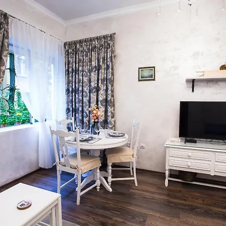 Center Designer 1 Minute To Ndk&vitosha By Flat Mаnager Apartment Sofia